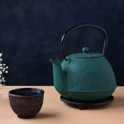 Théière Hanami en fonte vert émeraude 1.2L – Aromandise