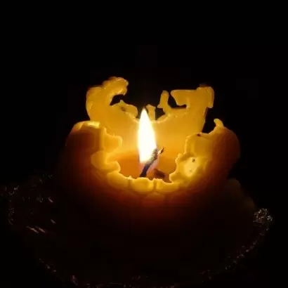 Bougie en cire d'abeille - sans huile essentielle