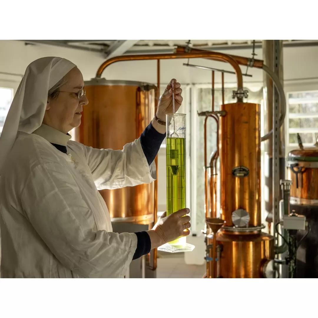 L'Eau d'Émeraude des Bénédictines du Monastère Notre-Dame du Calvaire