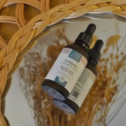Huile de jojoba bio régulatrice | Comptoir des Huiles