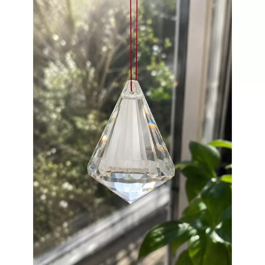 Cône facetté de cristal - attrape-soleil