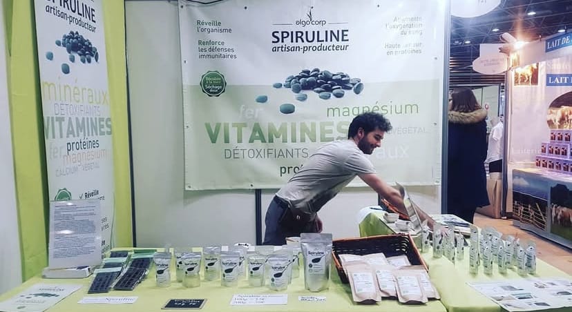 Algocorp spécialiste de la spiruline et Source Shop travaillent en circuit court