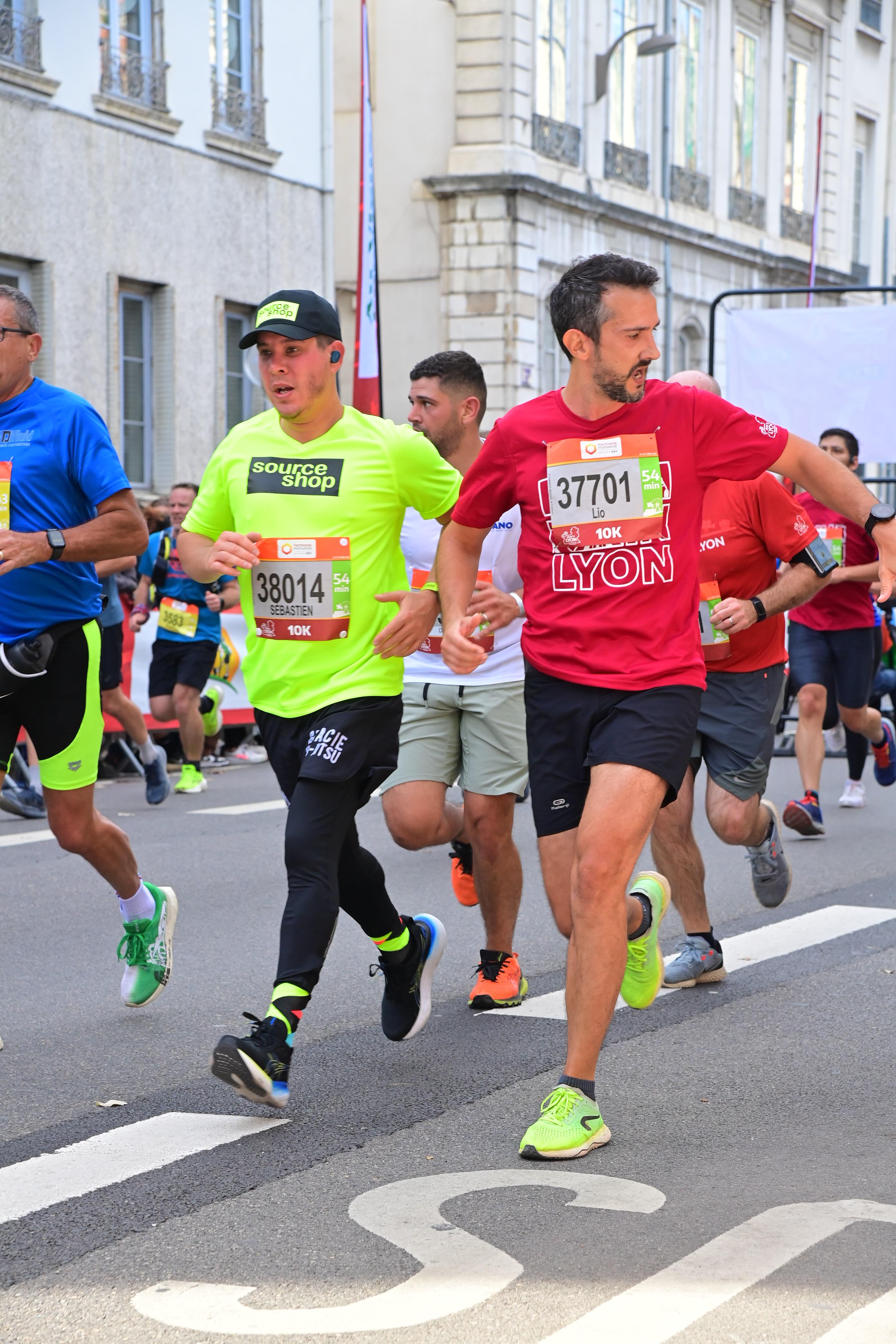 Marathon Runin Lyon 2023 Source Shop